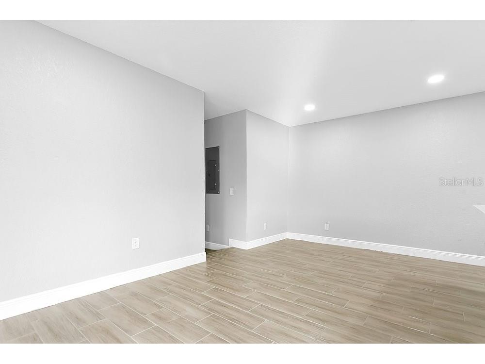 4823 Kathy Jo Terrace Orlando FL 32808 O6372845 image20