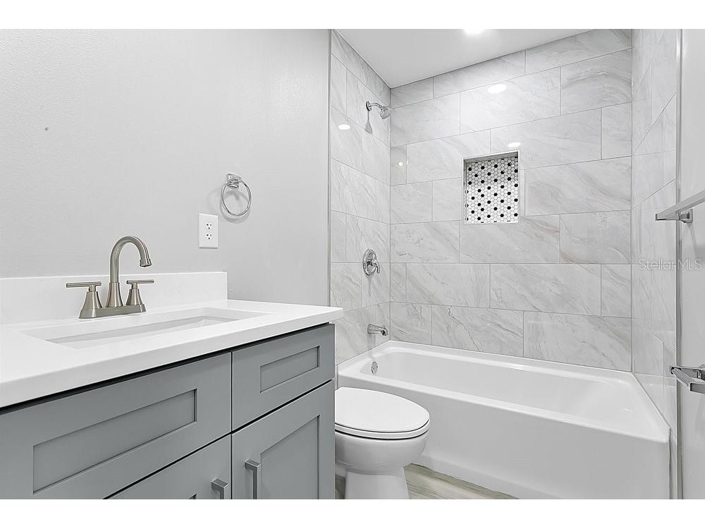 4823 Kathy Jo Terrace Orlando FL 32808 O6372845 image21