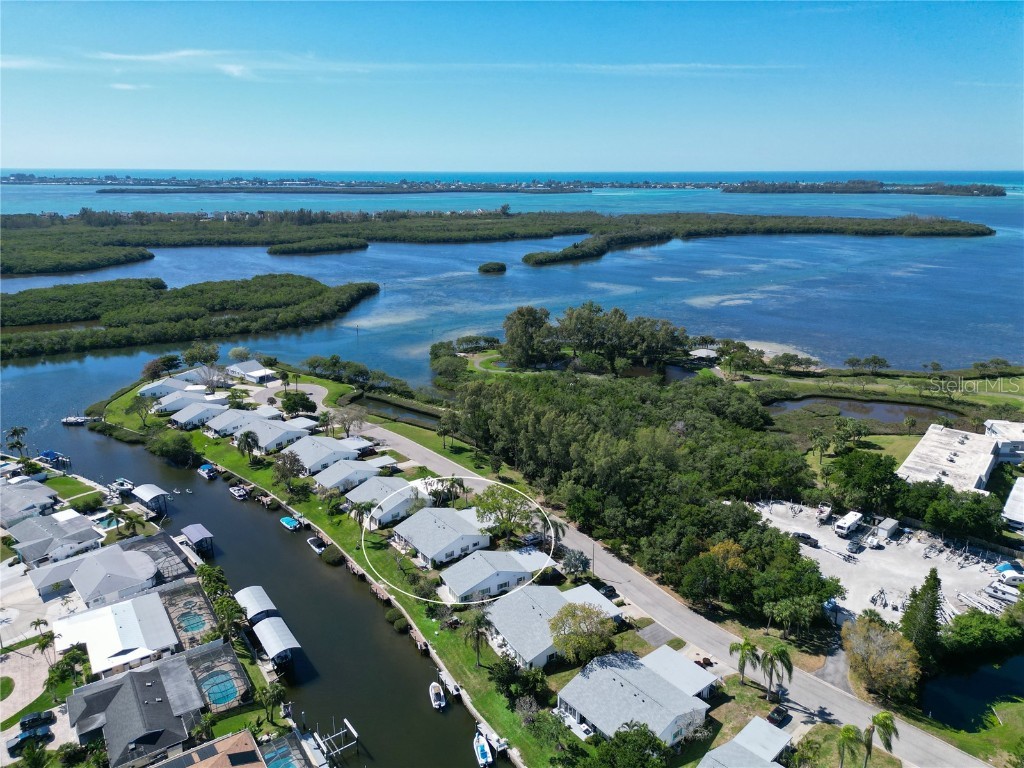 4823 Mount Vernon Drive Bradenton FL 34210 - SARASOTA BAY A4604822 image1