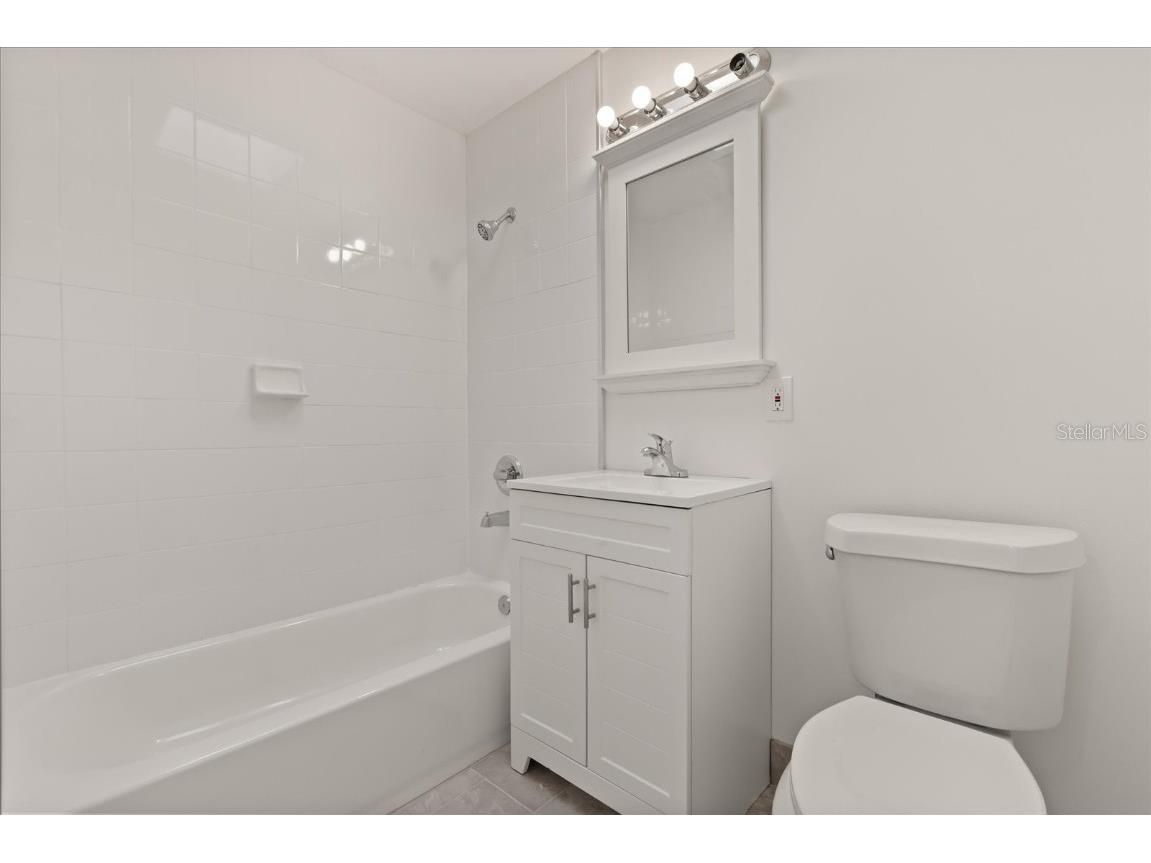 4823 Pine Needle Drive Orlando FL 32808 O6337118 image9