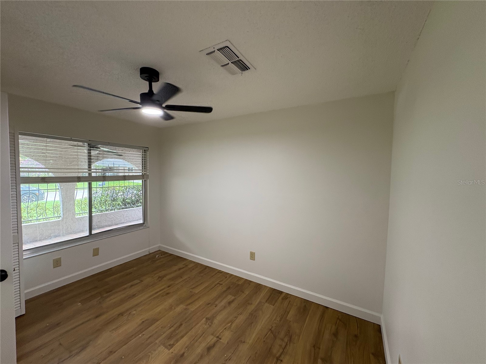 4824 Gallant Lane Orlando FL 32821 O6416666 image3