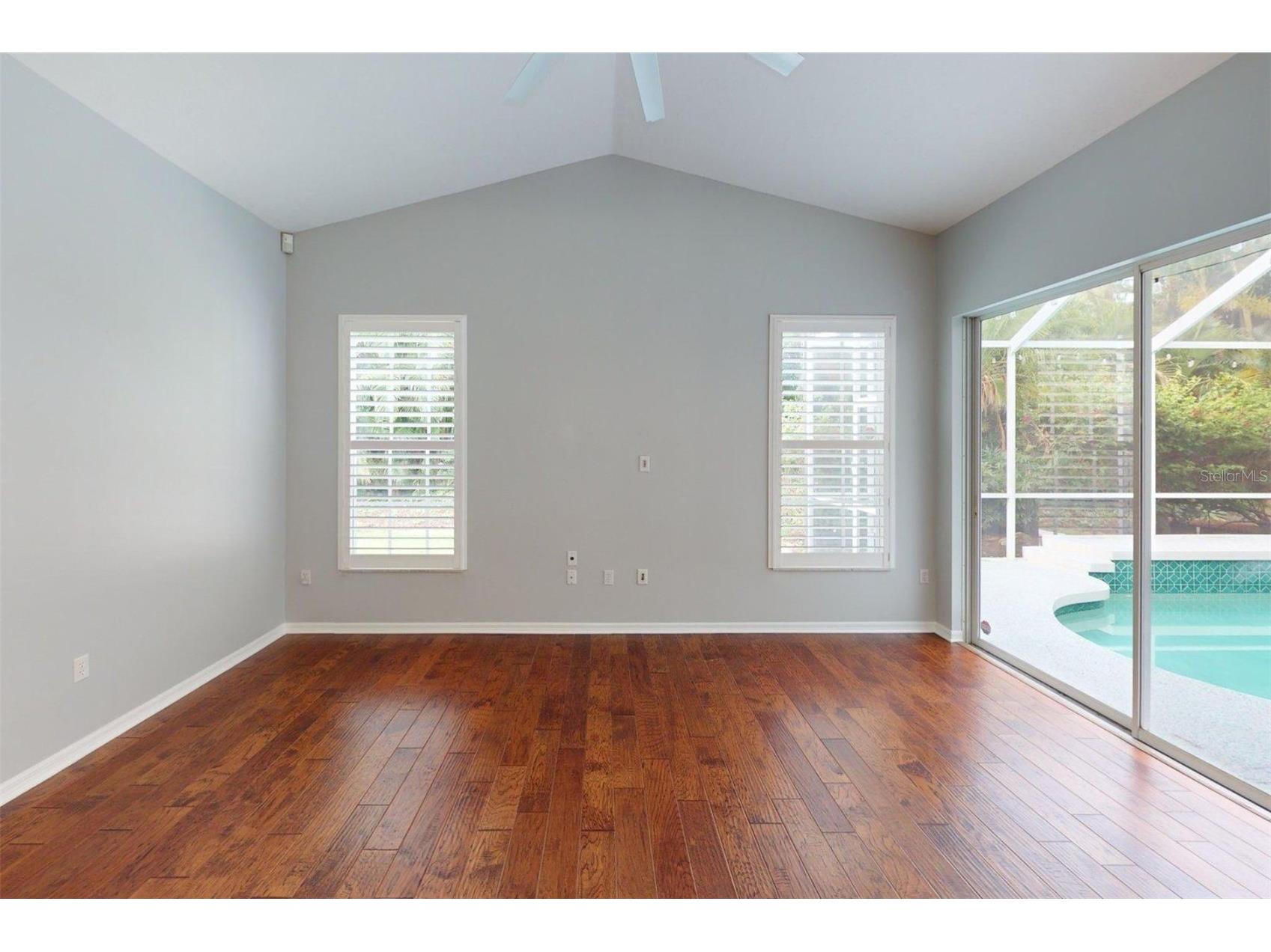 4824 Hanging Moss Lane Sarasota FL 34238 A4695897 image12