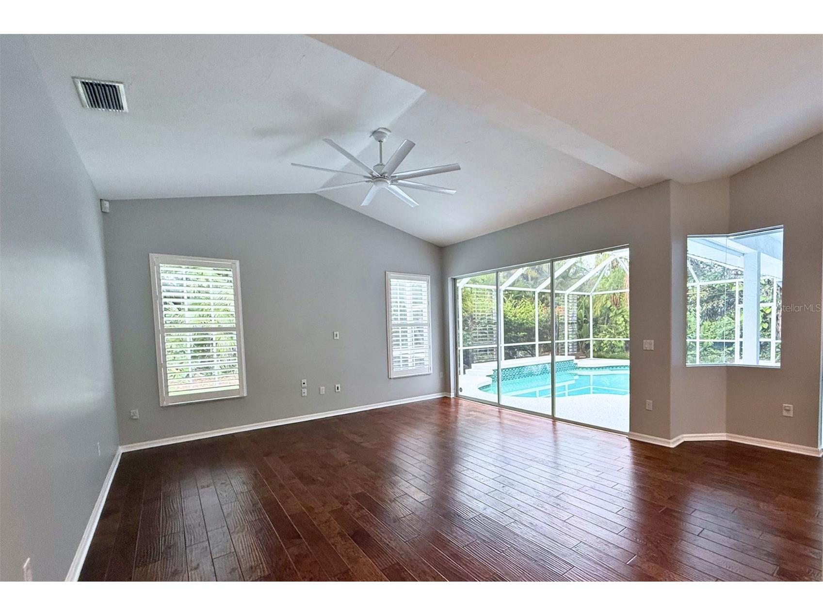 4824 Hanging Moss Lane Sarasota FL 34238 A4695897 image13