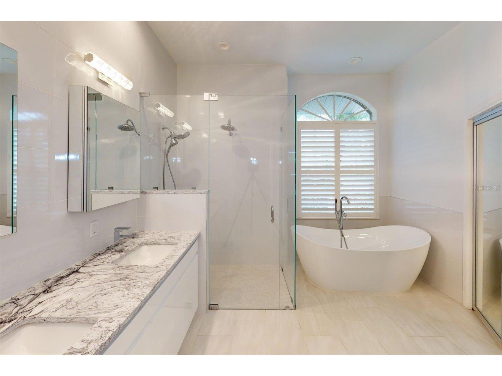4824 Hanging Moss Lane Sarasota FL 34238 A4695897 image19