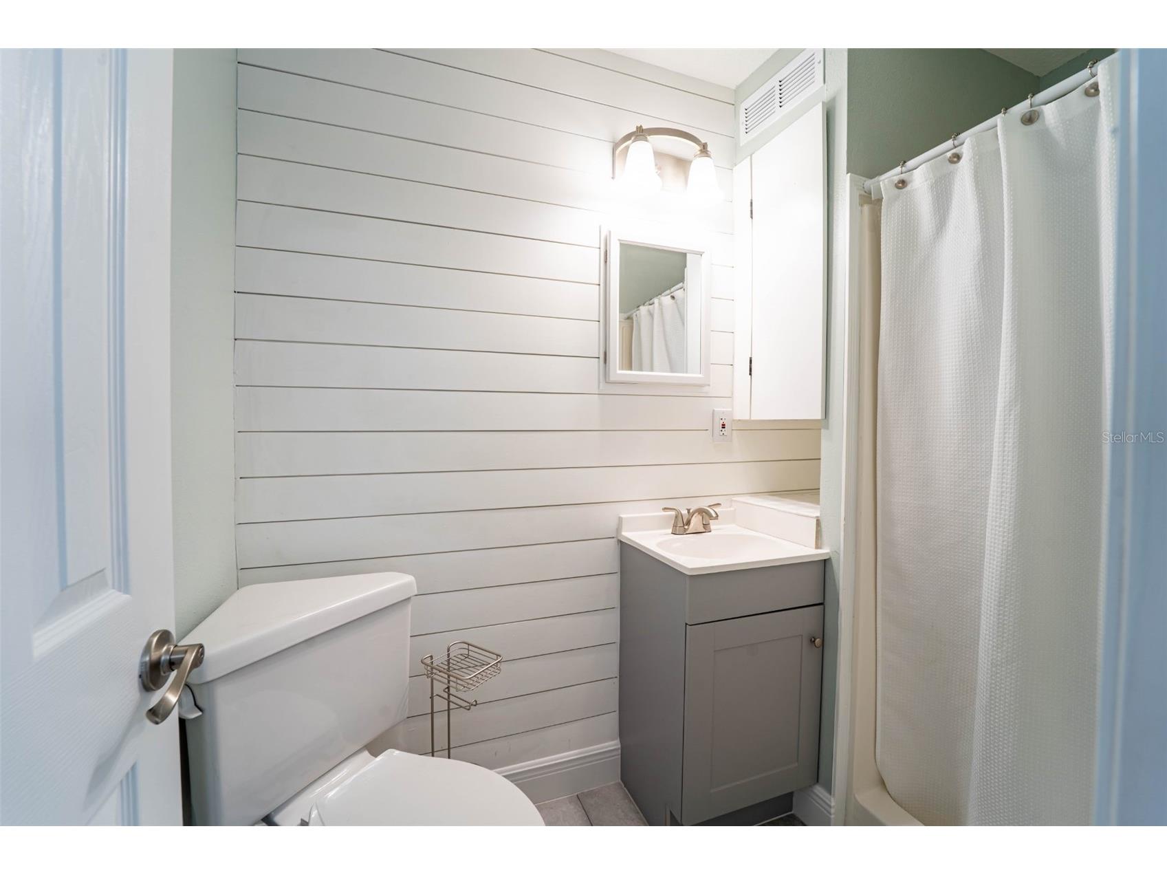 4825 Floramar Terrace New Port Richey FL 34652 TB8507150 image6