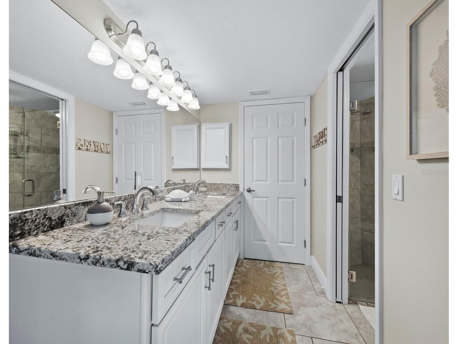 4825 Gulf Of Mexico Drive #105 Longboat Key FL 34228 - GULF OF MEXICO A4667044 image23