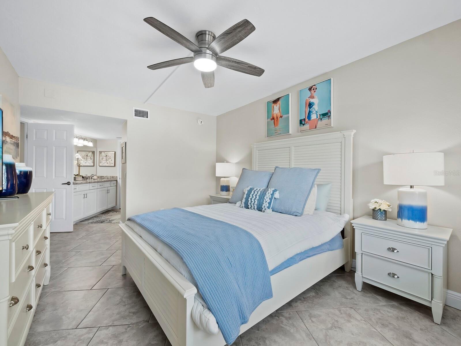 4825 Gulf Of Mexico Drive #105 Longboat Key FL 34228 - GULF OF MEXICO A4667044 image25