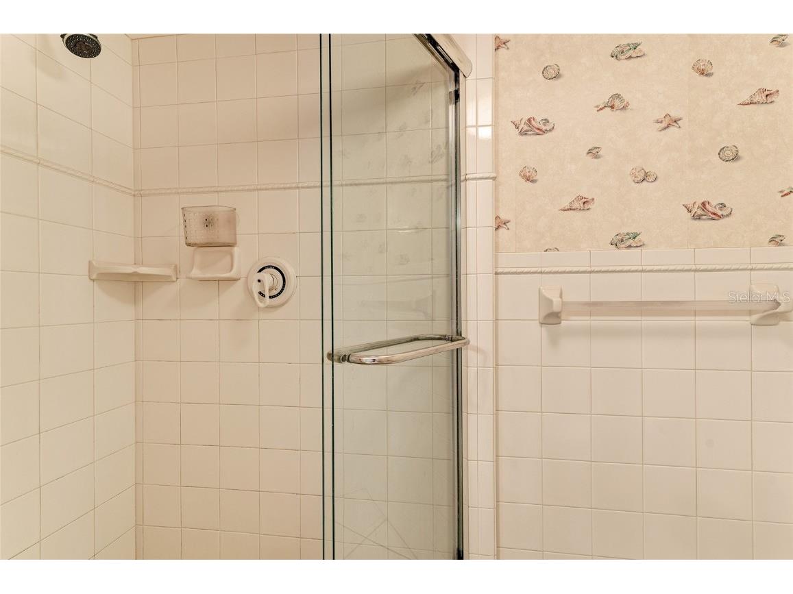 4825 Gulf Of Mexico Drive #201 Longboat Key FL 34228 A4651021 image15