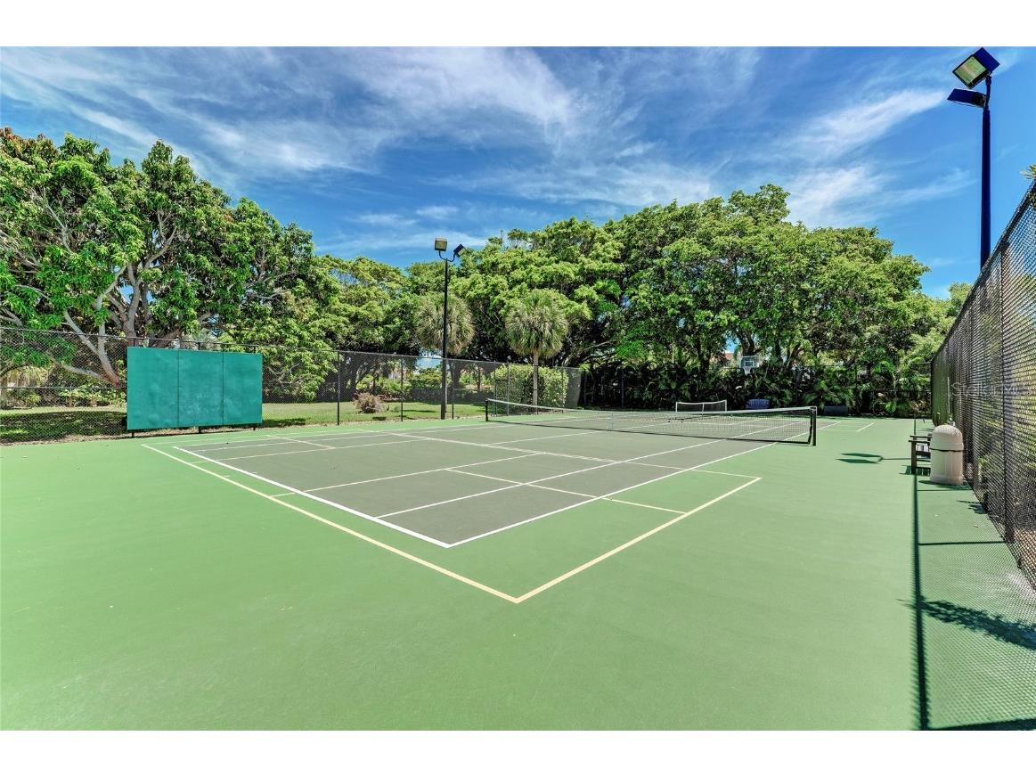 4825 Gulf Of Mexico Drive #201 Longboat Key FL 34228 A4651021 image34