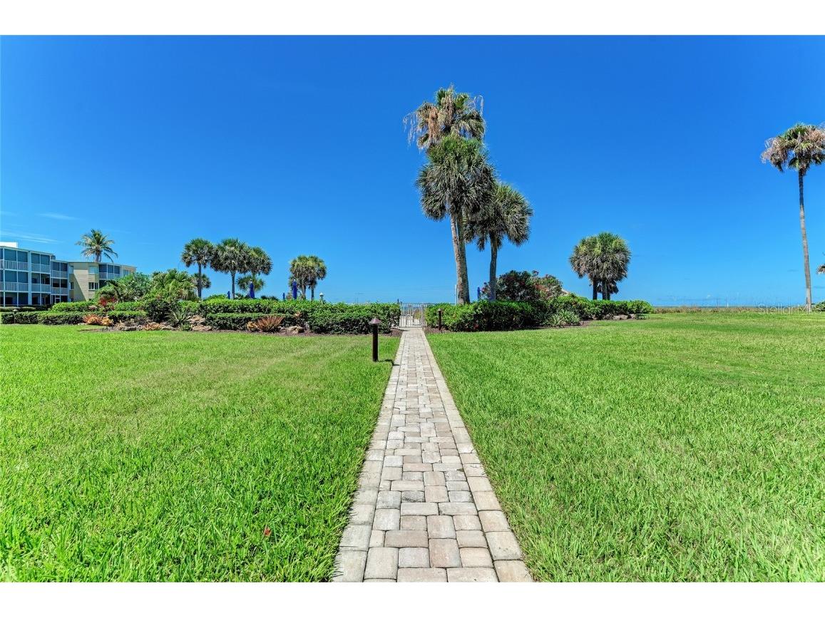 4825 Gulf Of Mexico Drive #201 Longboat Key FL 34228 A4651021 image36