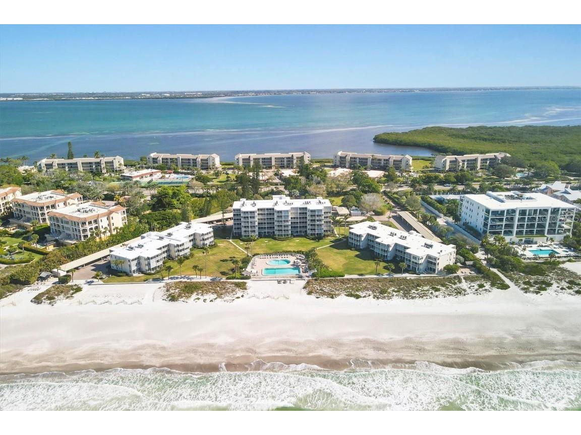 4825 Gulf Of Mexico Drive #302 Longboat Key FL 34228 - GULF OF MEXICO A4628303 image1