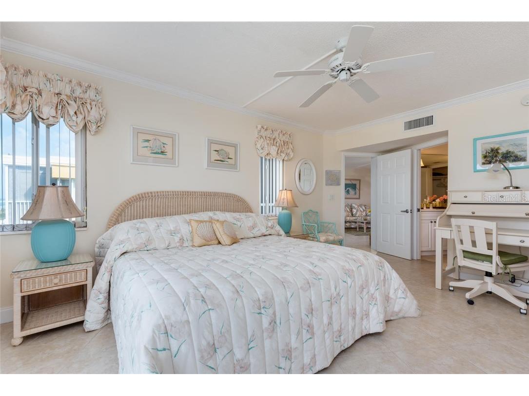 4825 Gulf Of Mexico Drive #605 Longboat Key FL 34228 - GULF OF MEXICO A4452938 image16