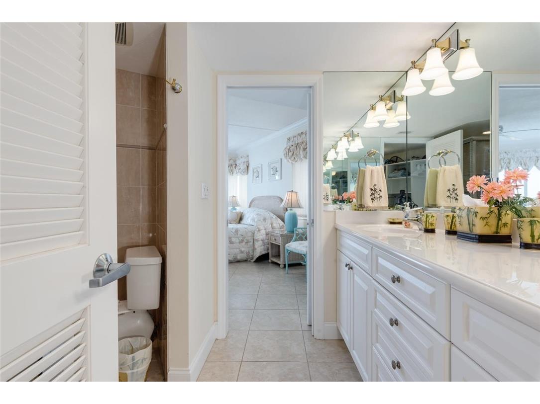 4825 Gulf Of Mexico Drive #605 Longboat Key FL 34228 - GULF OF MEXICO A4452938 image18