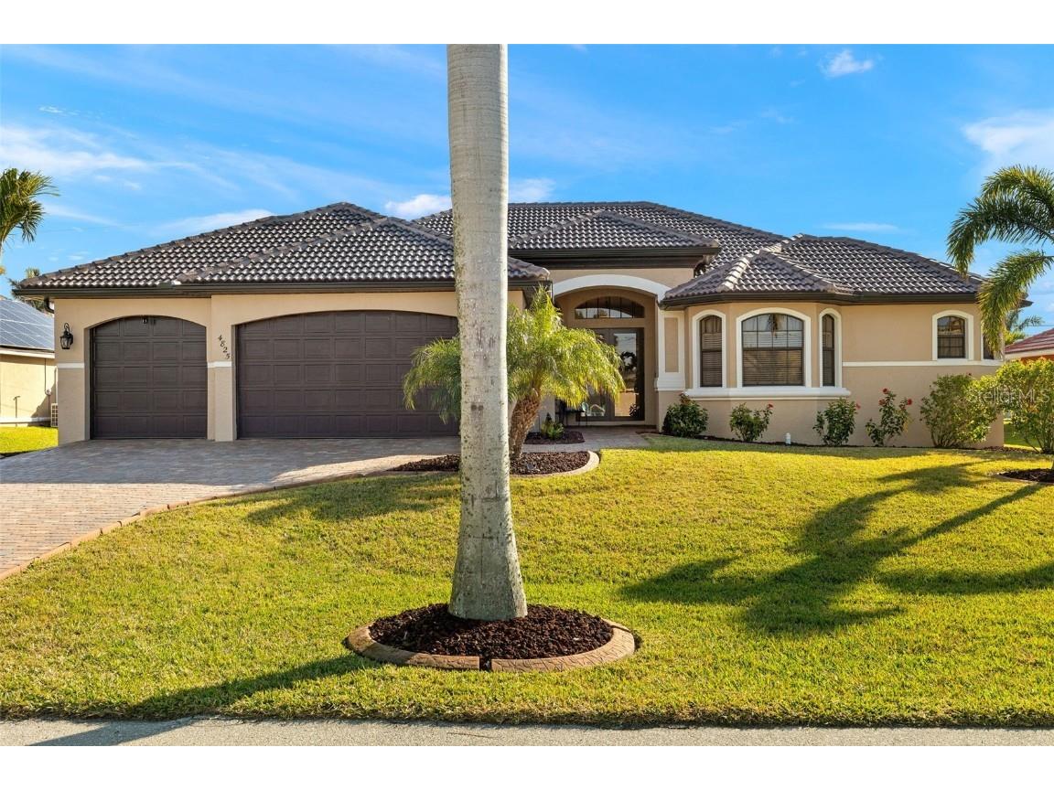 4825 SW 25th Court Cape Coral FL 33914 A4638564 image1