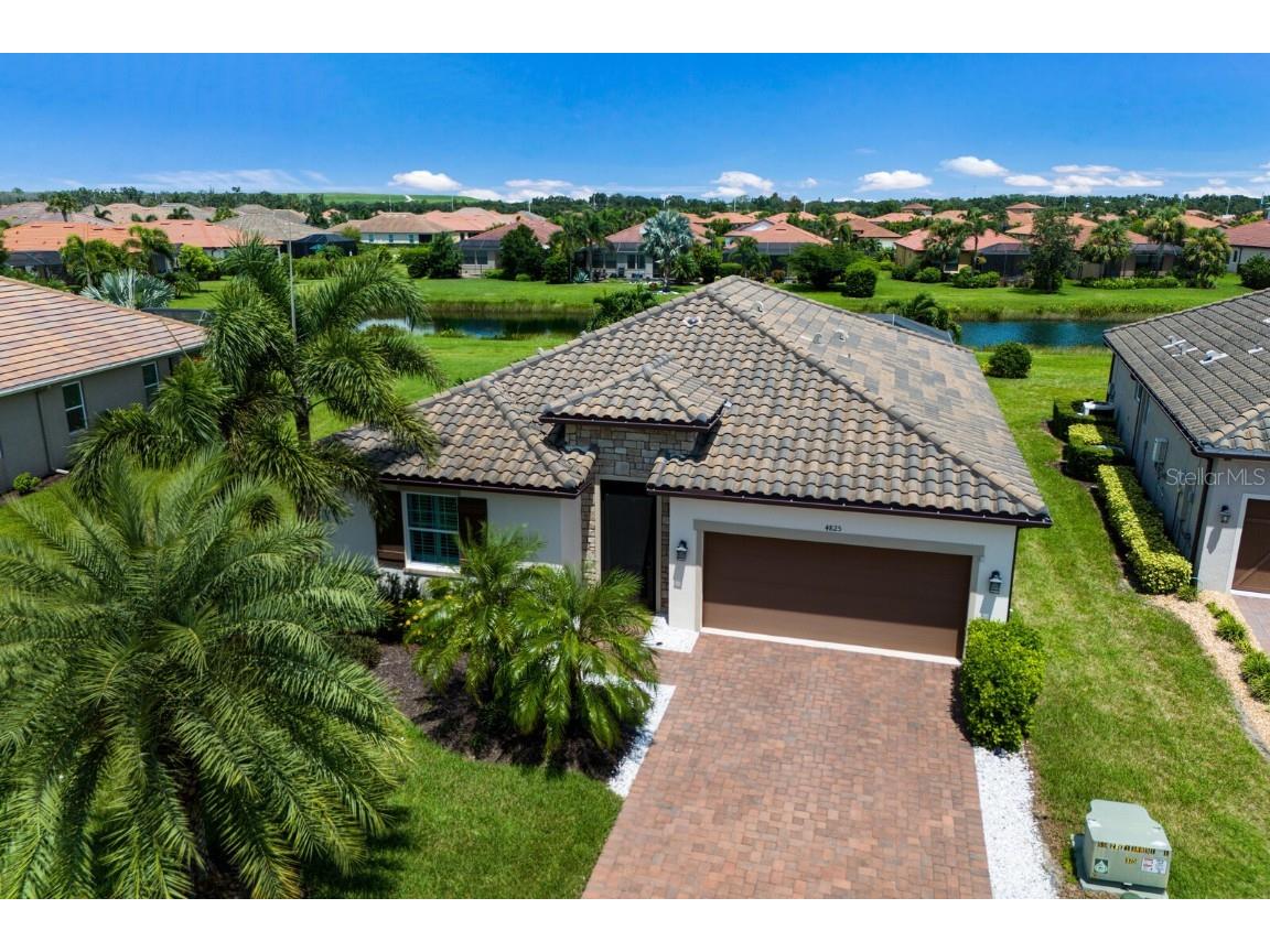 4825 Tobermory Way Bradenton FL 34211 A4663217 image1