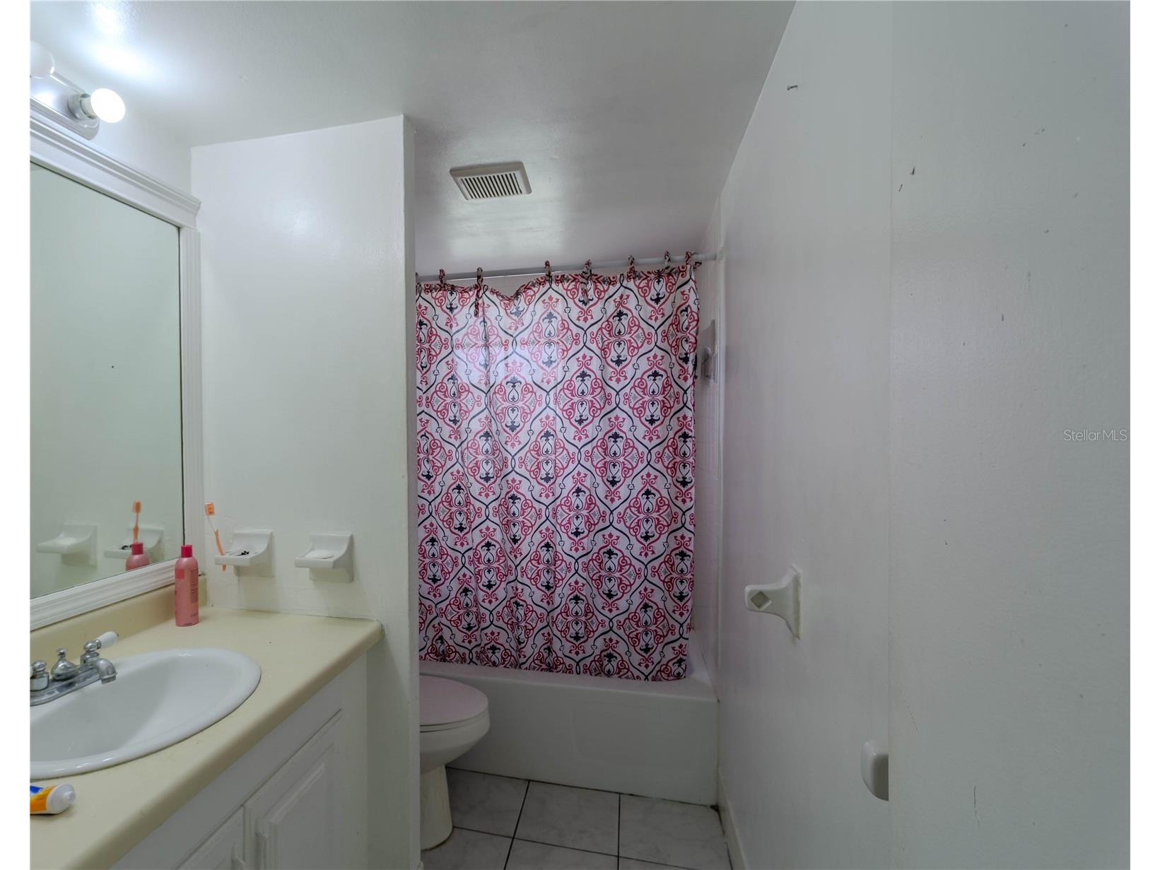 4825 Victory Drive Orlando FL 32808 O6380725 image12