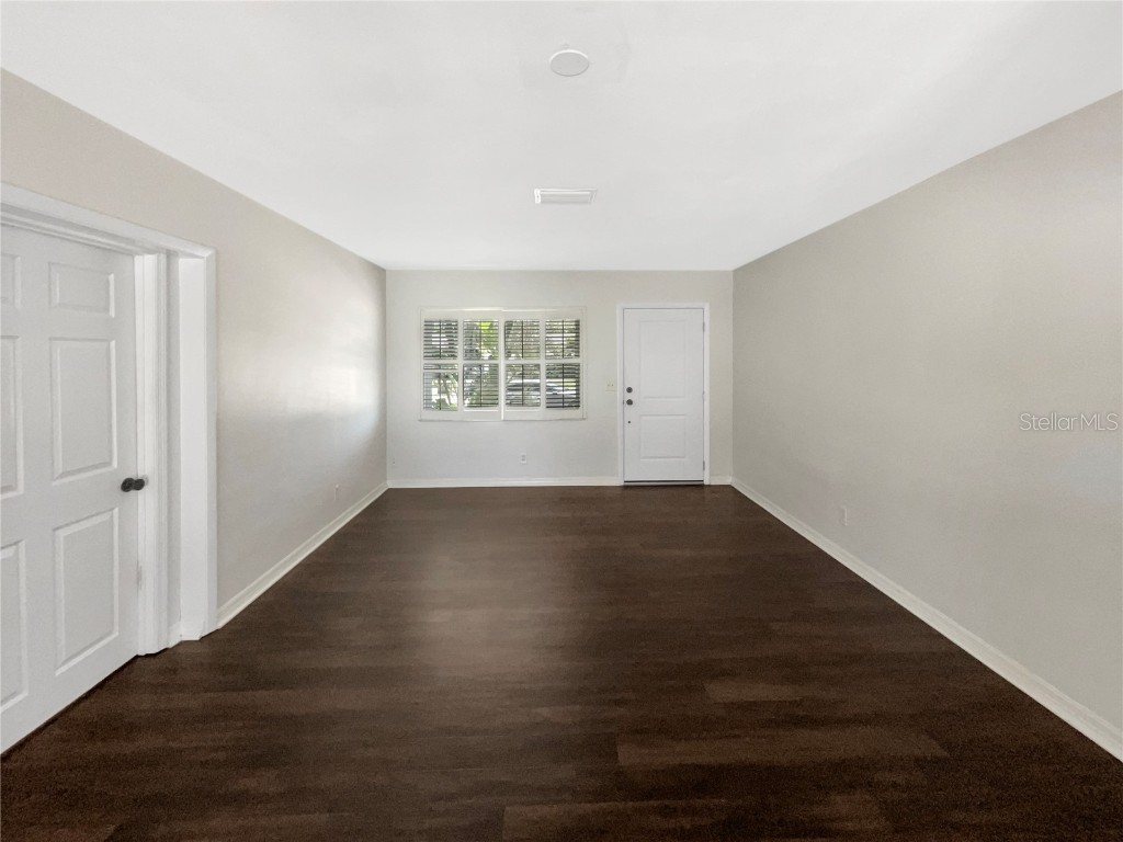 4825 W Bay Court Avenue Tampa FL 33611 TB8453427 image6