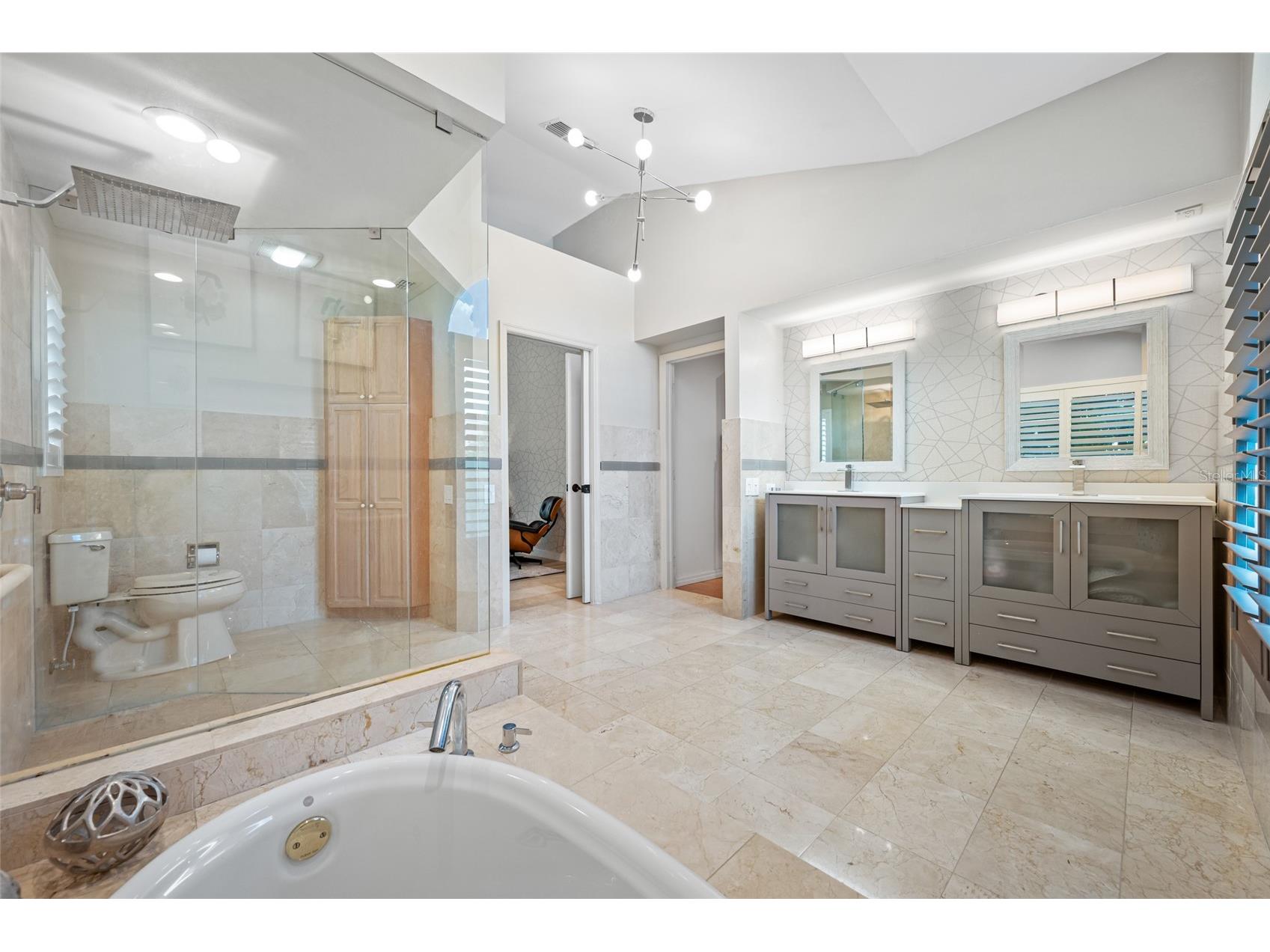 4826 Longwater Way Tampa FL 33615 TB8408850 image50