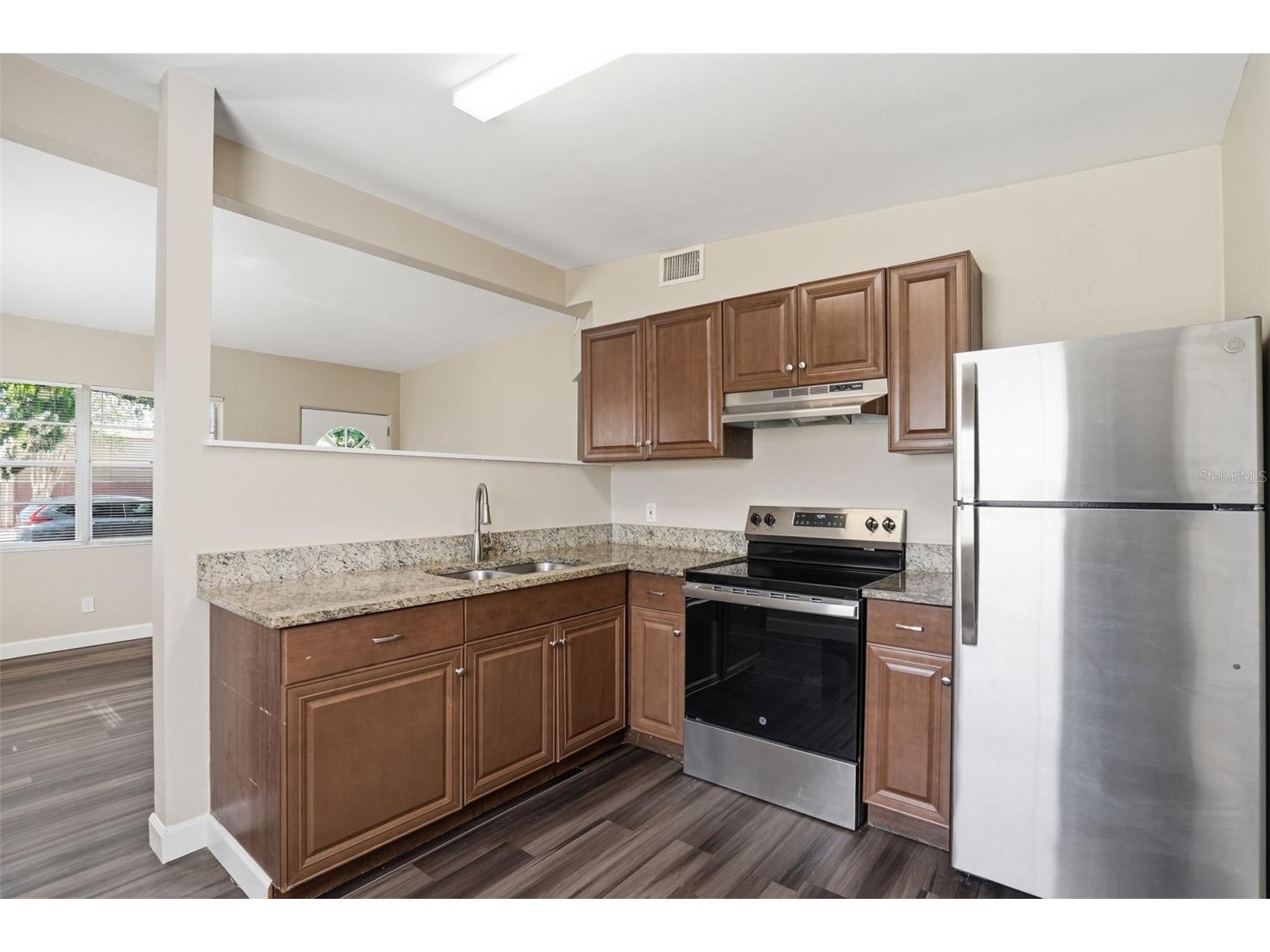 4826 S 8th Avenue S Saint Petersburg FL 33711 O6409763 image13