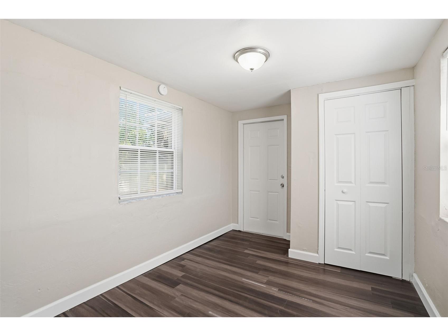 4826 S 8th Avenue S Saint Petersburg FL 33711 O6409763 image9