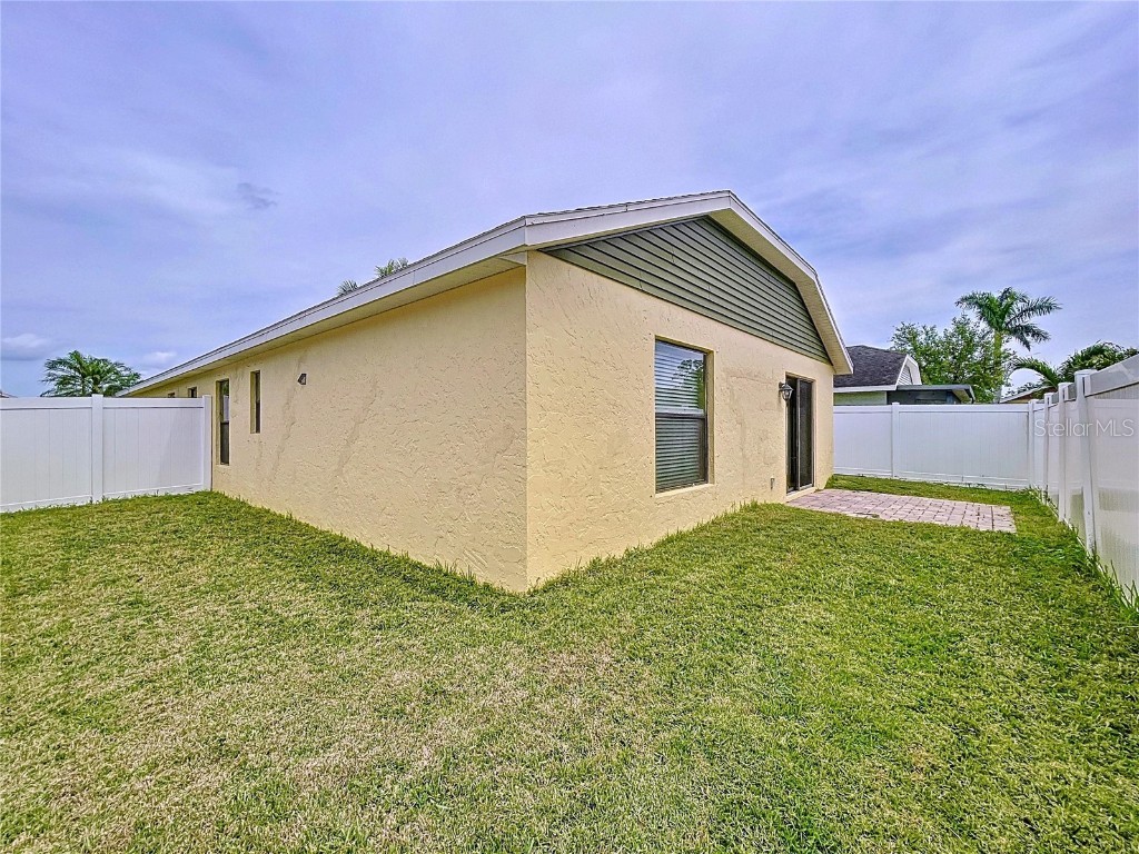 4826 San Ortebello Drive Bradenton FL 34208 A4650460 image6