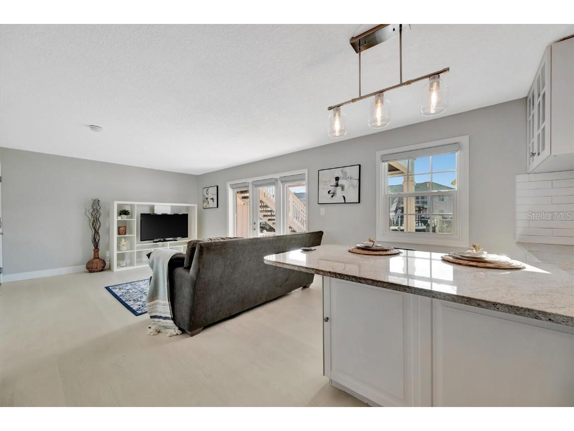 4827 Coquina Key Drive SE #B Saint Petersburg FL 33705 TB8438118 image15