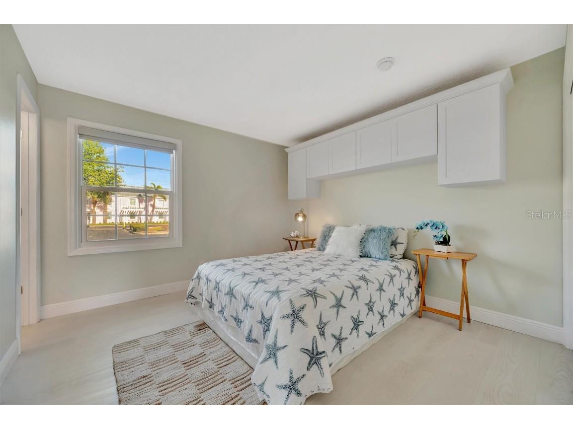 4827 Coquina Key Drive SE #B Saint Petersburg FL 33705 TB8438118 image18