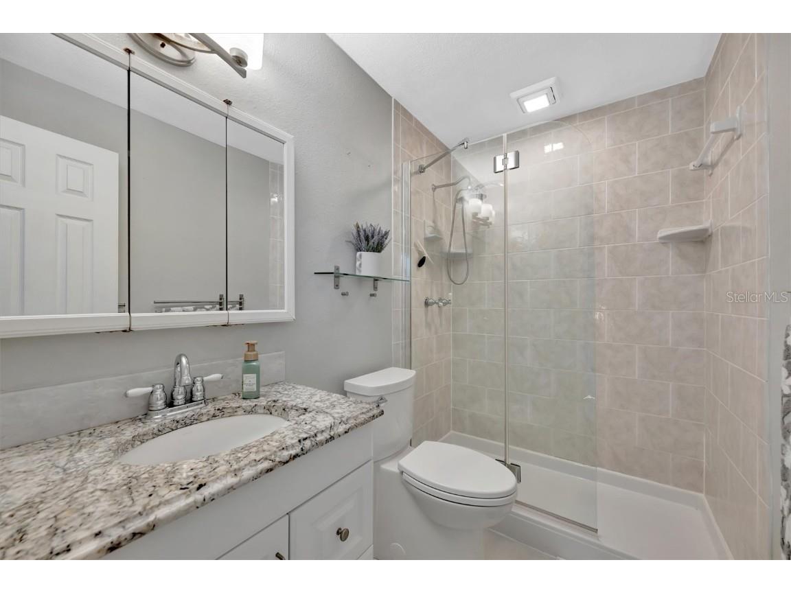 4827 Coquina Key Drive SE #B Saint Petersburg FL 33705 TB8438118 image21