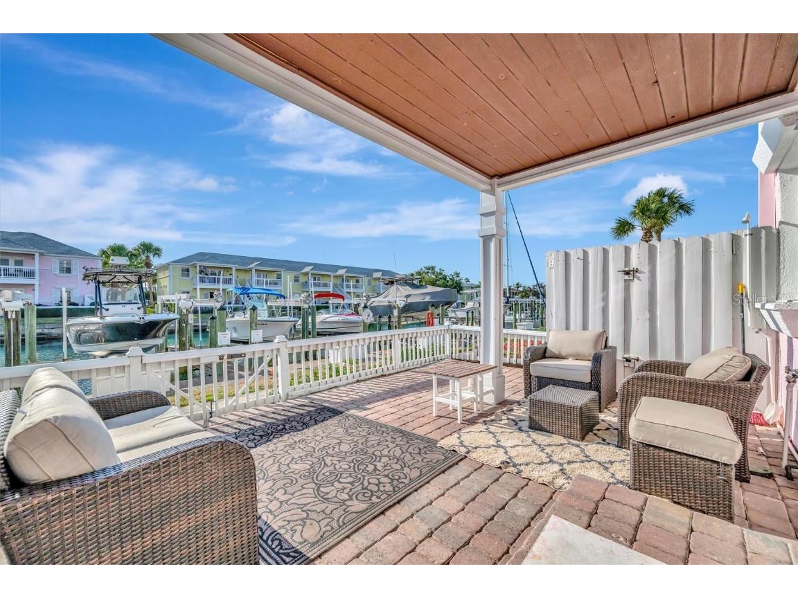 4827 Coquina Key Drive SE #B Saint Petersburg FL 33705 TB8438118 image26