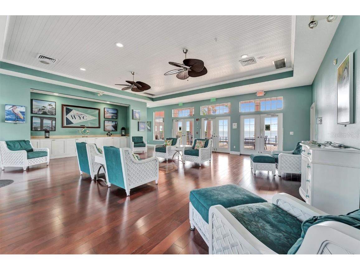 4827 Coquina Key Drive SE #B Saint Petersburg FL 33705 TB8438118 image36