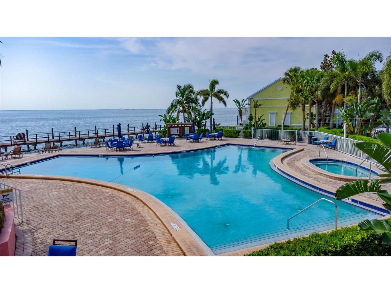 4827 Coquina Key Drive SE #B Saint Petersburg FL 33705 TB8438118 image49