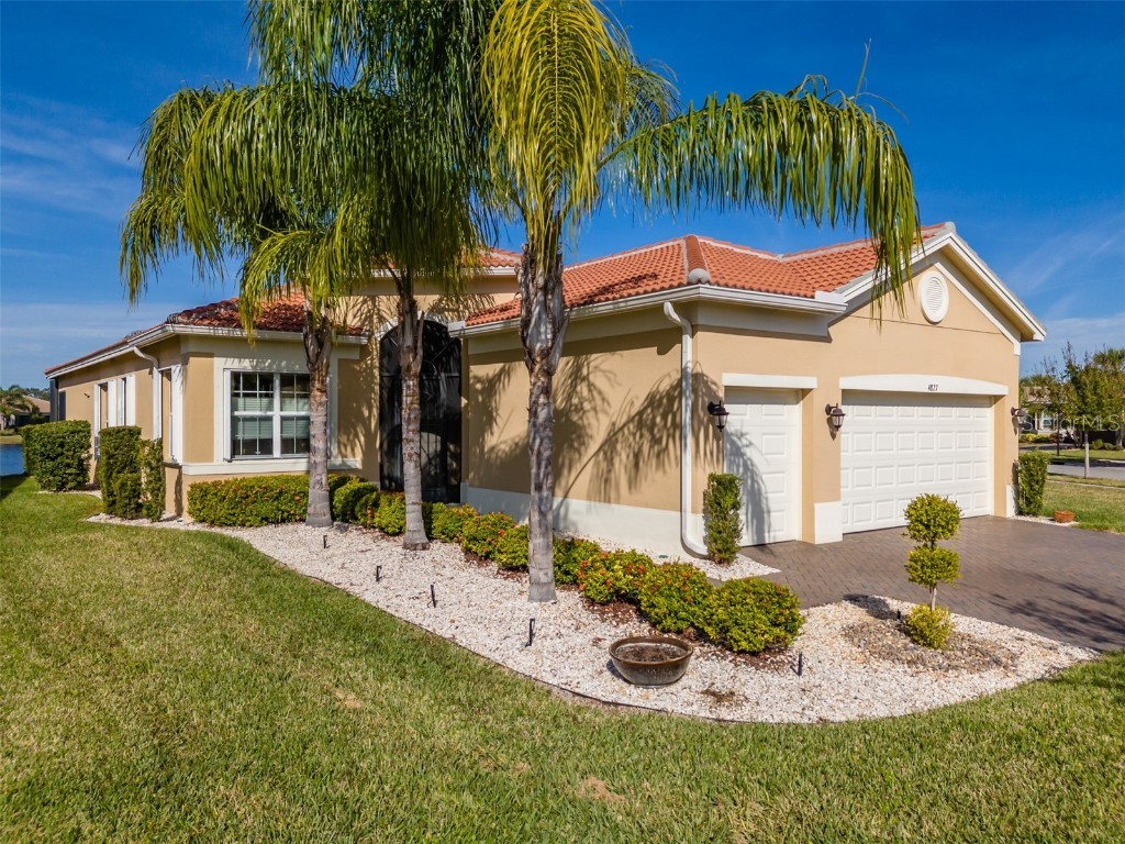 4827 Grand Banks Drive Wimauma FL 33598 TB8328705 image1
