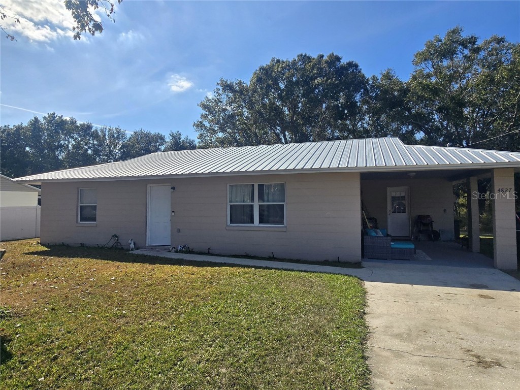 4827 Myrick Avenue Bowling Green FL 33834 A4672802 image2