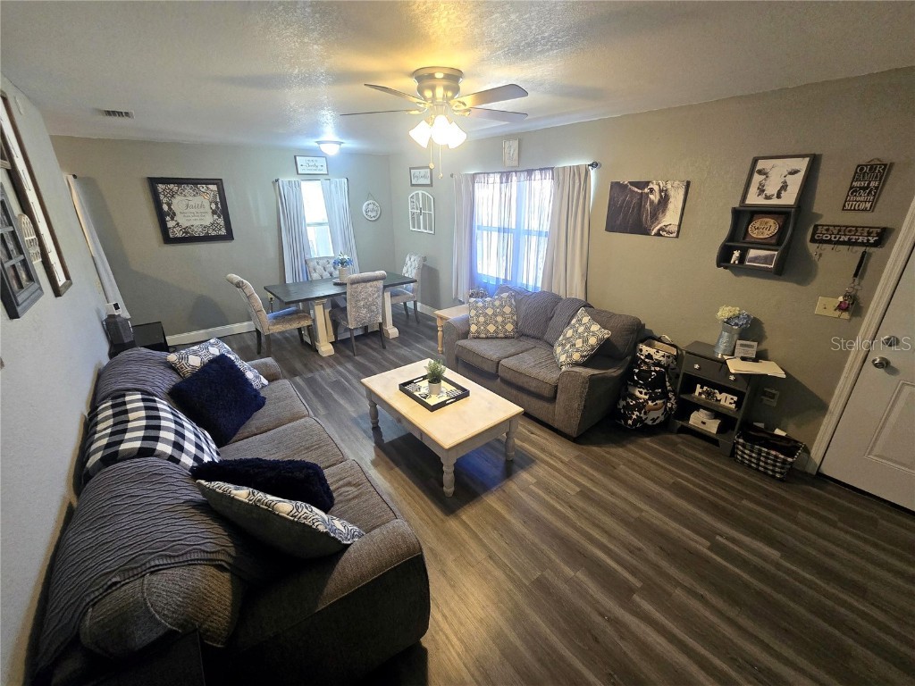 4827 Myrick Avenue Bowling Green FL 33834 A4672802 image8