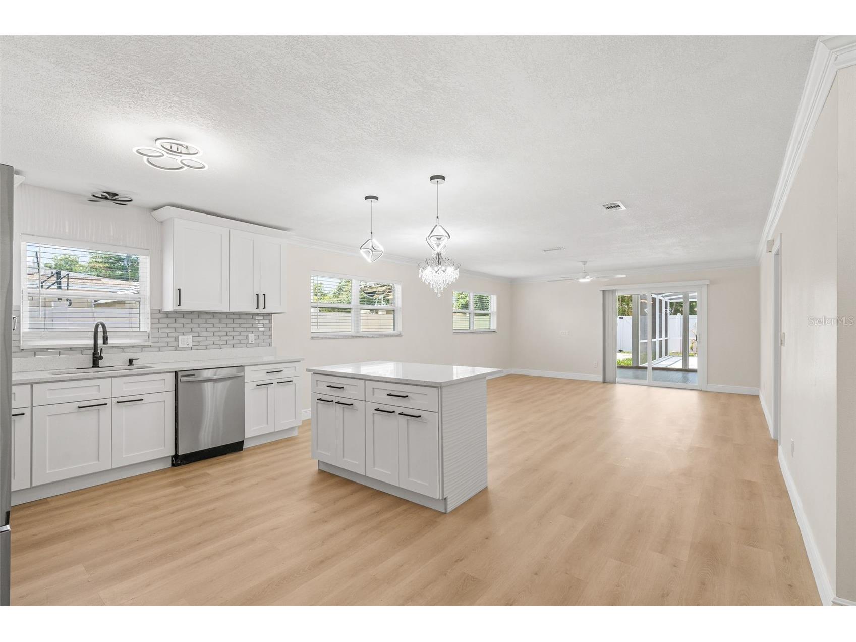 4828 22nd Avenue N Saint Petersburg FL 33713 TB8527929 image10