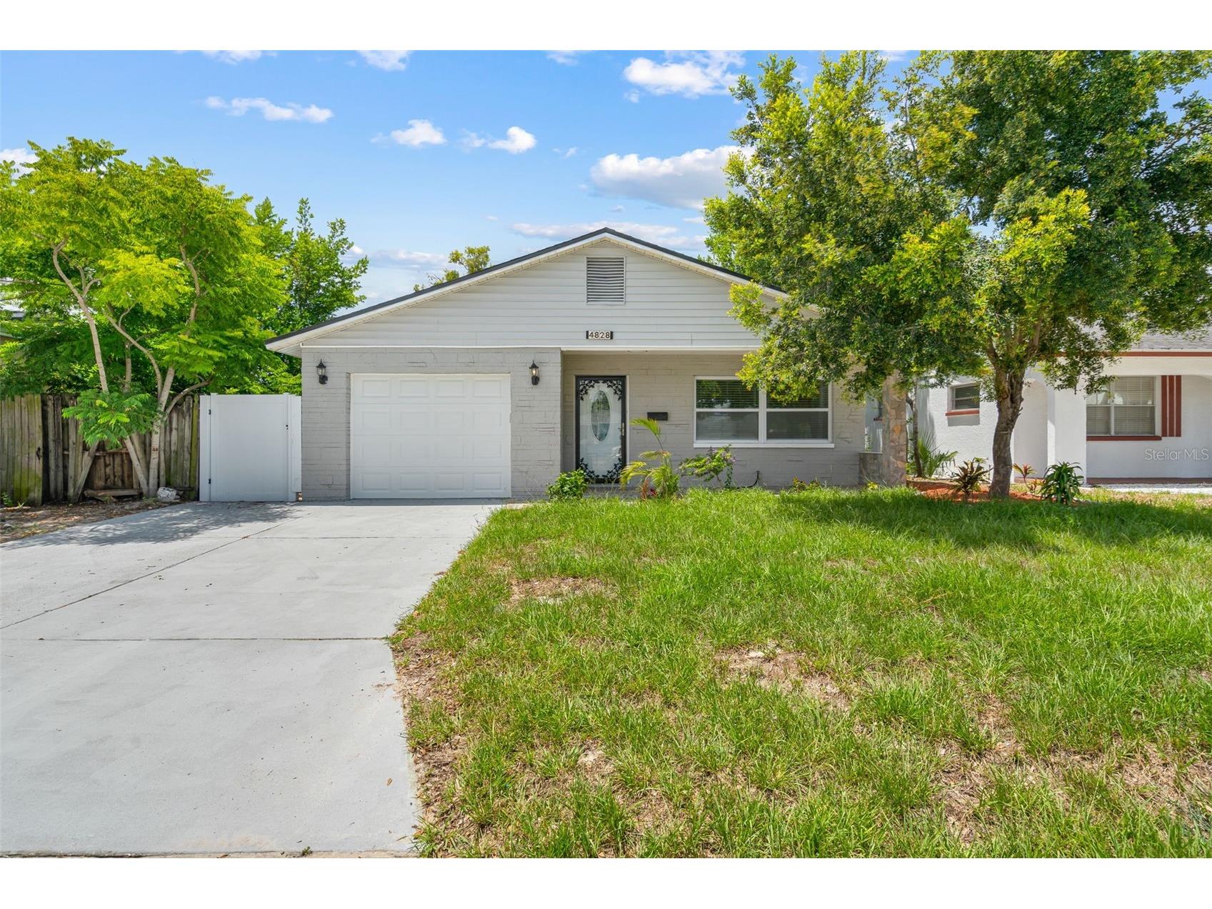 4828 22nd Avenue N Saint Petersburg FL 33713 TB8527929 image2