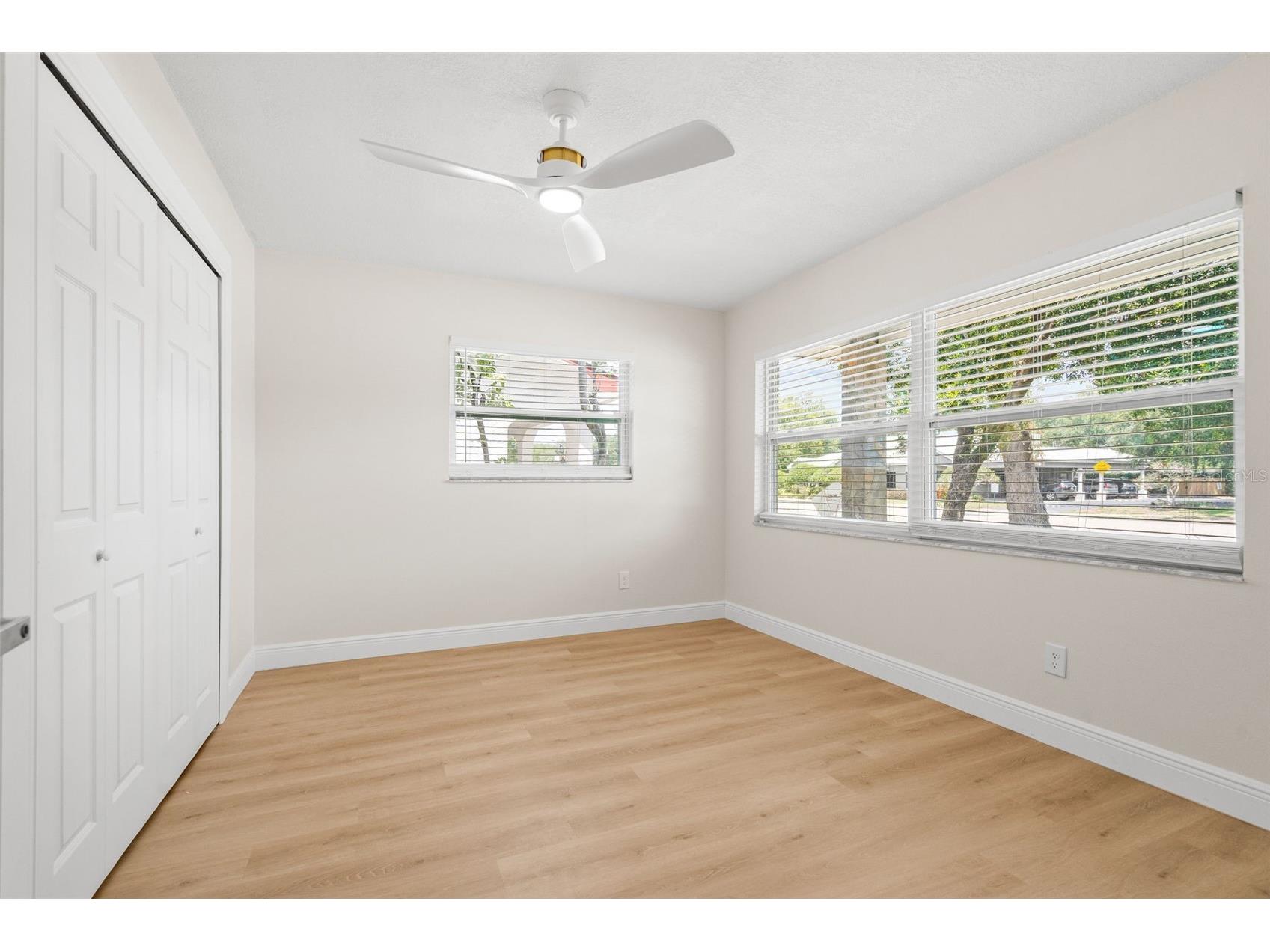 4828 22nd Avenue N Saint Petersburg FL 33713 TB8527929 image7