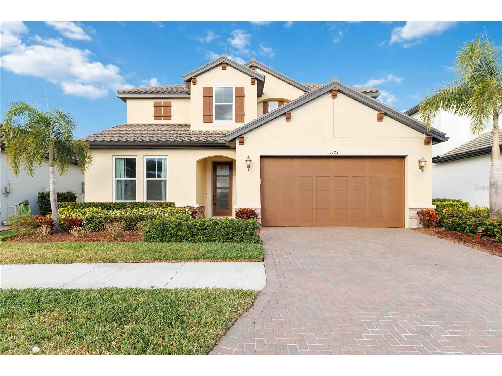 4828 Antrim Drive Sarasota FL 34240 A4680038 image2