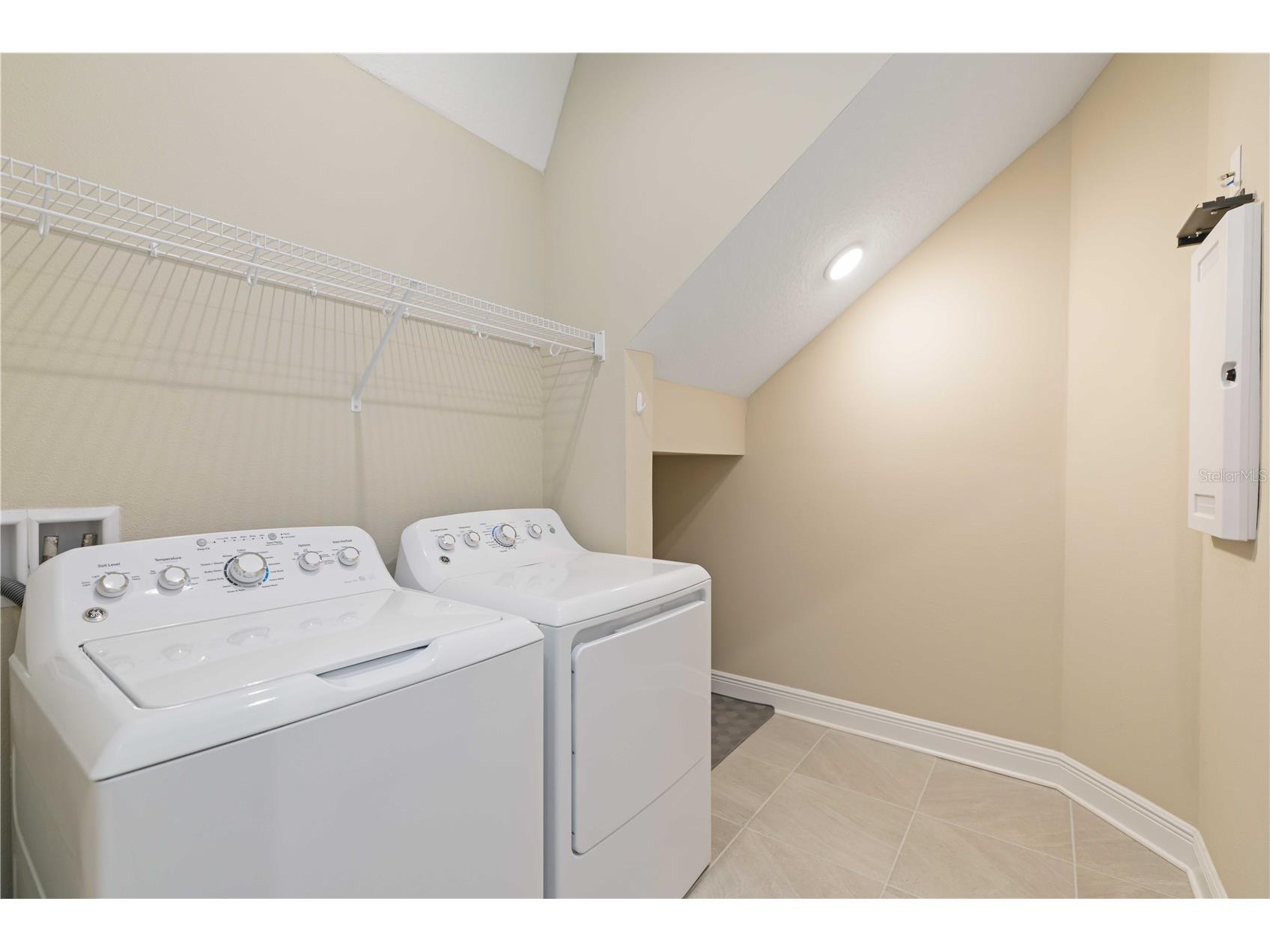 4828 Antrim Drive Sarasota FL 34240 A4680038 image28