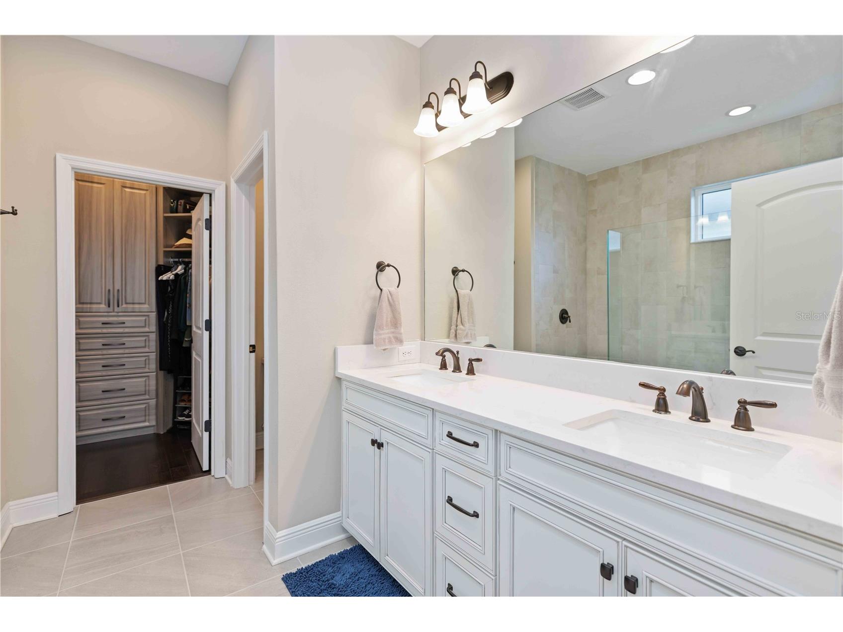 4828 Antrim Drive Sarasota FL 34240 A4680038 image38