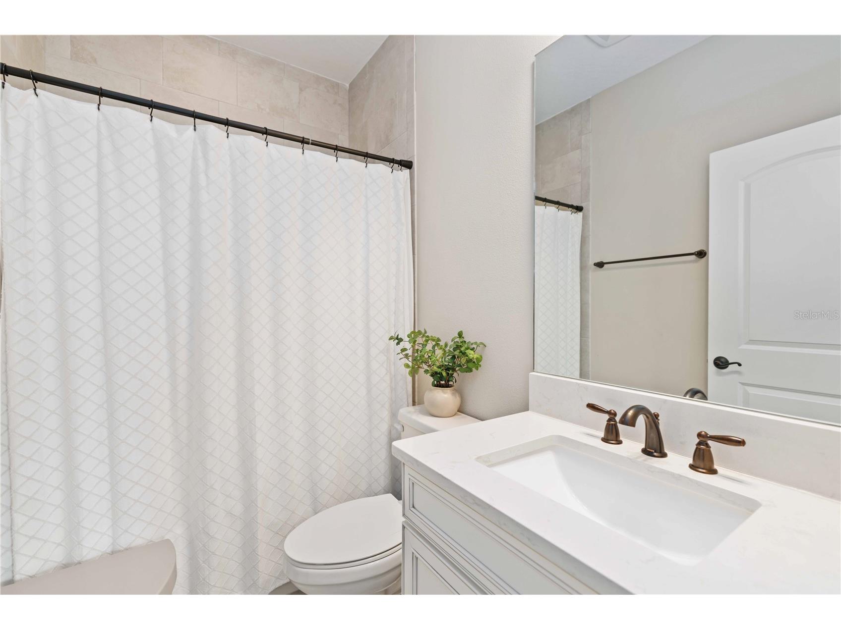 4828 Antrim Drive Sarasota FL 34240 A4680038 image39