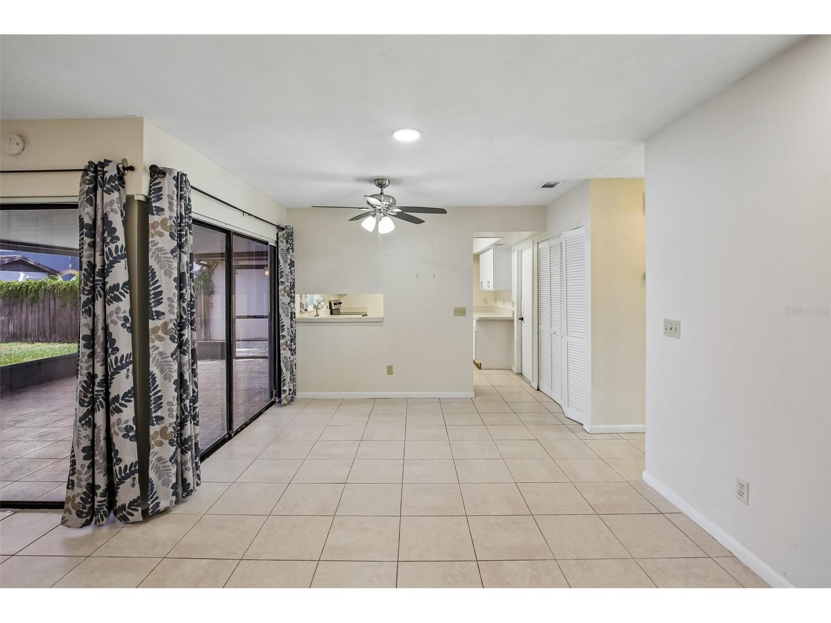 4828 Grove Point Drive Tampa FL 33624 TB8506985 image19