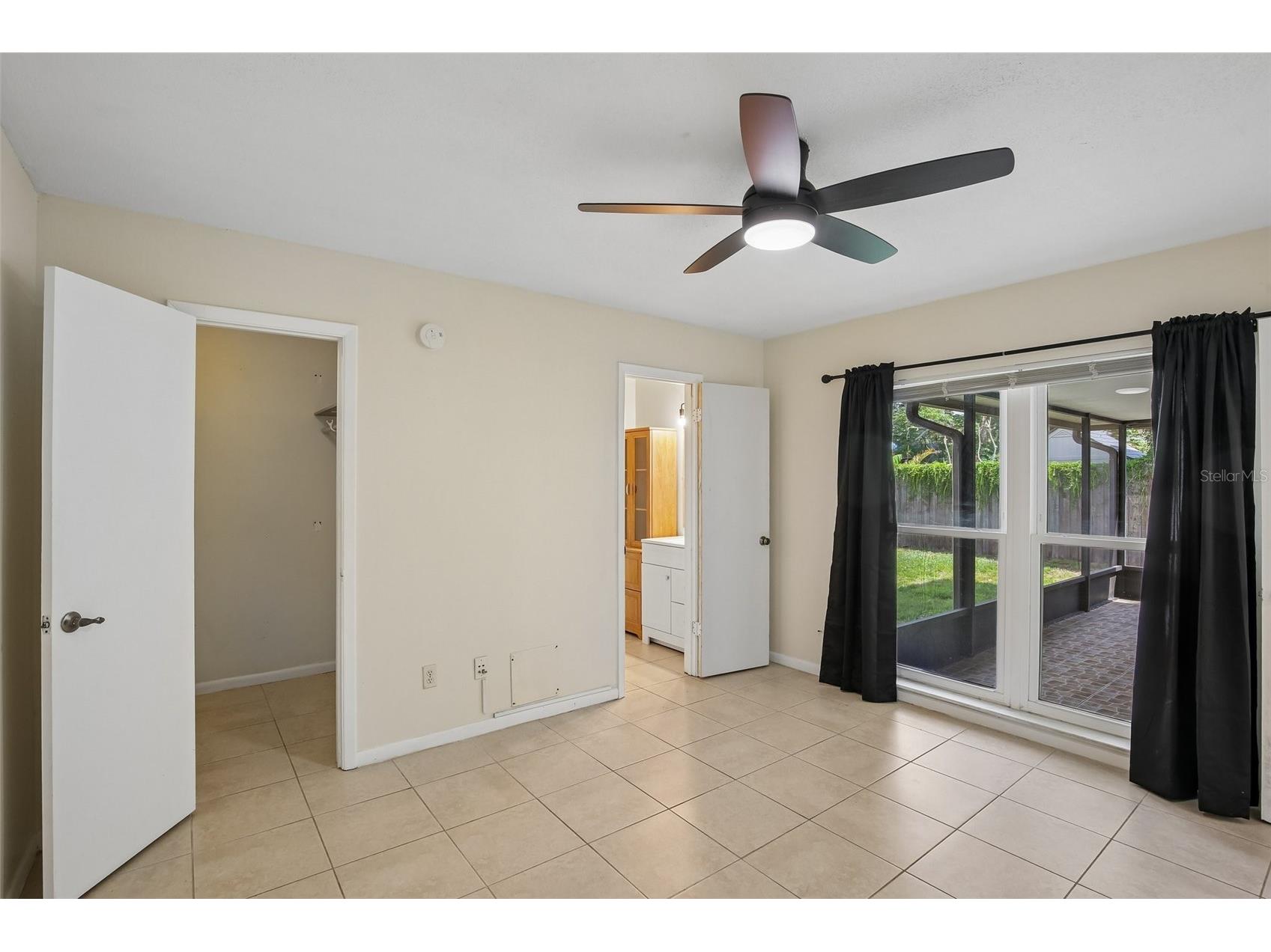 4828 Grove Point Drive Tampa FL 33624 TB8506985 image21