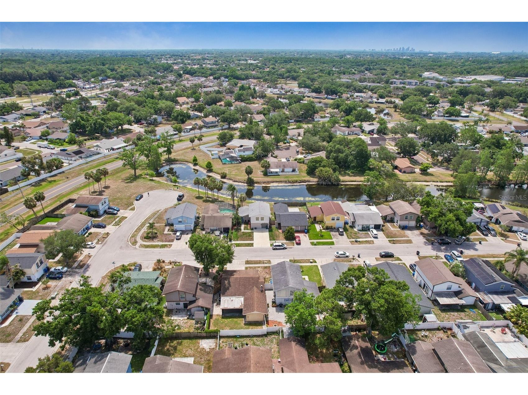 4828 Grove Point Drive Tampa FL 33624 TB8506985 image47