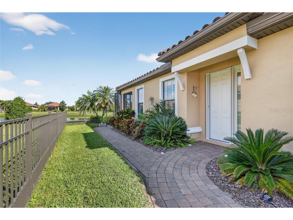 4828 Heinman Cove Palmetto FL 34221 A4666202 image8