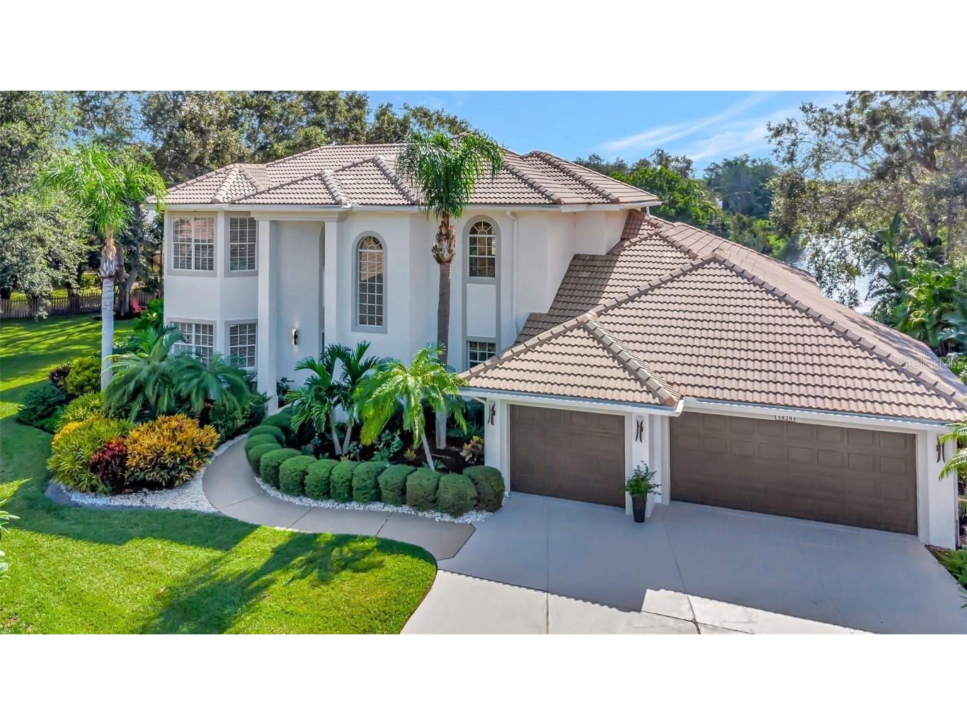 4828 Peregrine Point Circle W Sarasota FL 34231 A4590230 image1