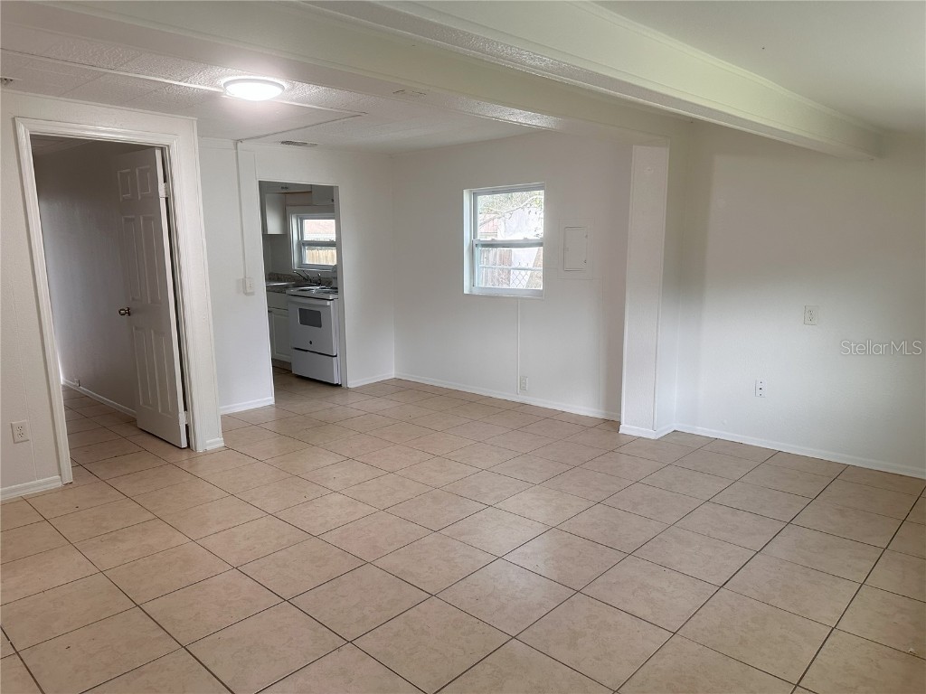 4829 6th Street Zephyrhills FL 33542 TB8453357 image2