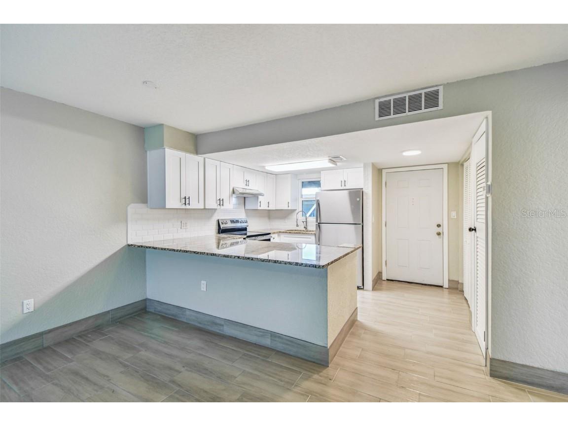 4829 Onyx Lane #101 New Port Richey FL 34652 TB8412955 image3