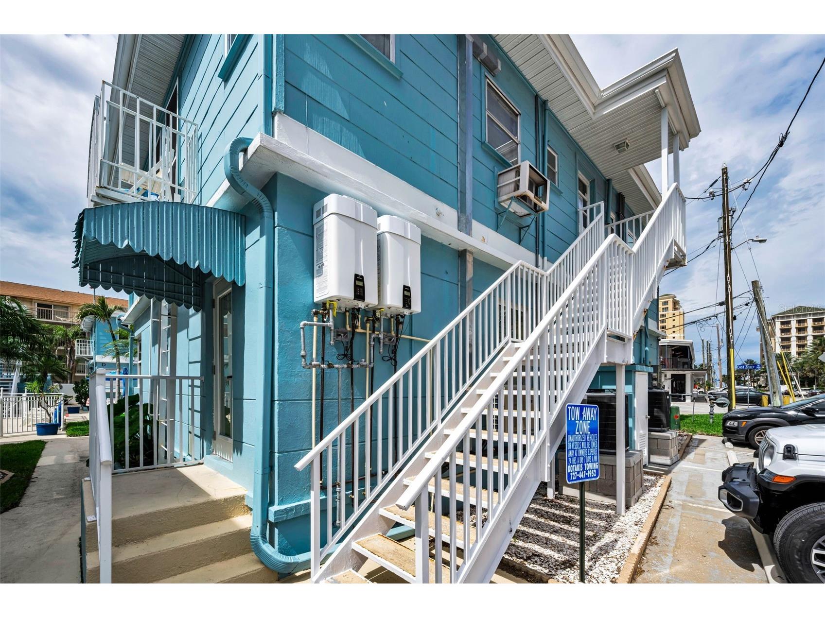 483 E Shore Drive #A4 Clearwater Beach FL 33767 - GULF INTERCOASTAL TB8515259 image2