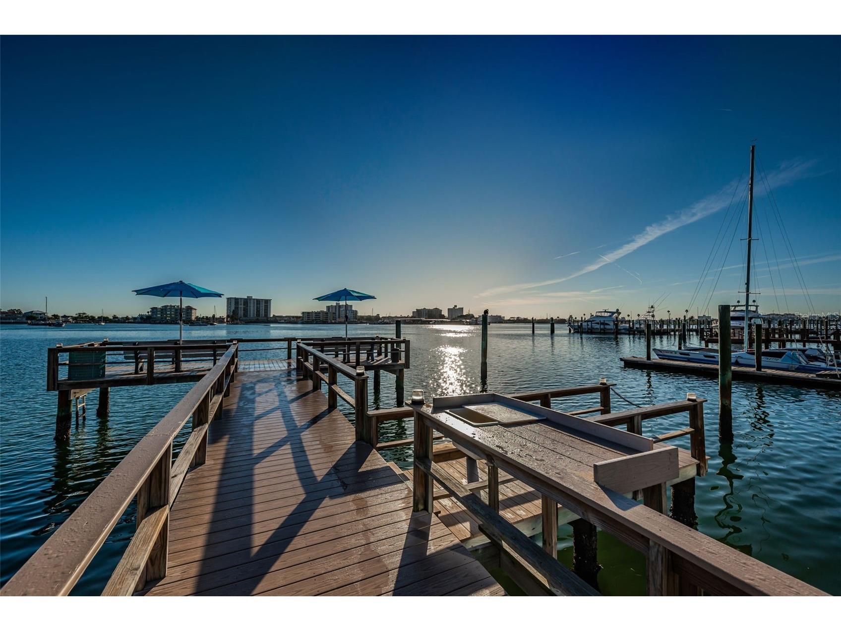 483 E Shore Drive #A4 Clearwater Beach FL 33767 - GULF INTERCOASTAL TB8515259 image38